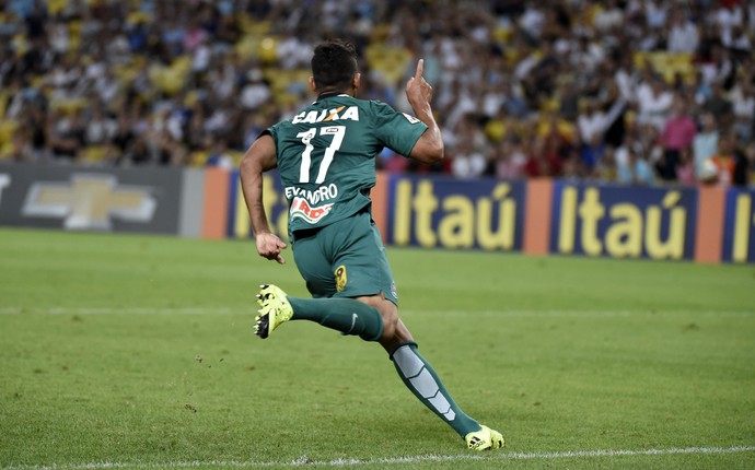 Gol Evandro Vasco x Coritiba Maracanã (Foto: André Durão)